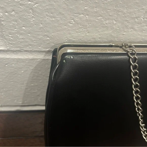 Ladies Clutch Evening Bag with Chain Strap - Picture 5 of 5